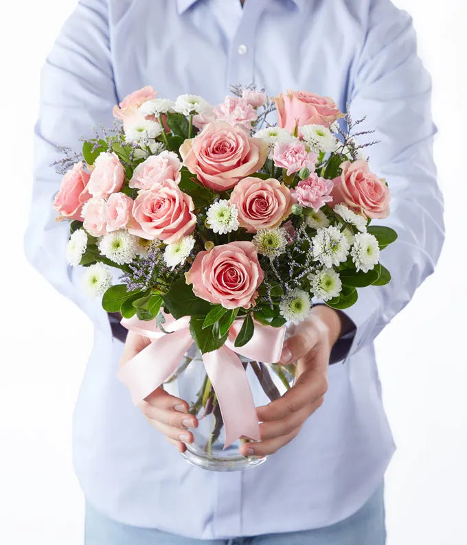 12 Pink Roses