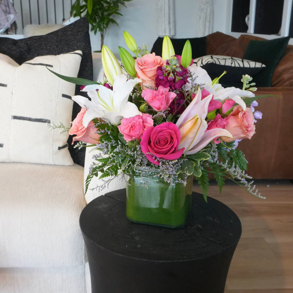 Bouquet Rond Compact Enrobé de Sucre - Remerciement & Tendresse - Montréal